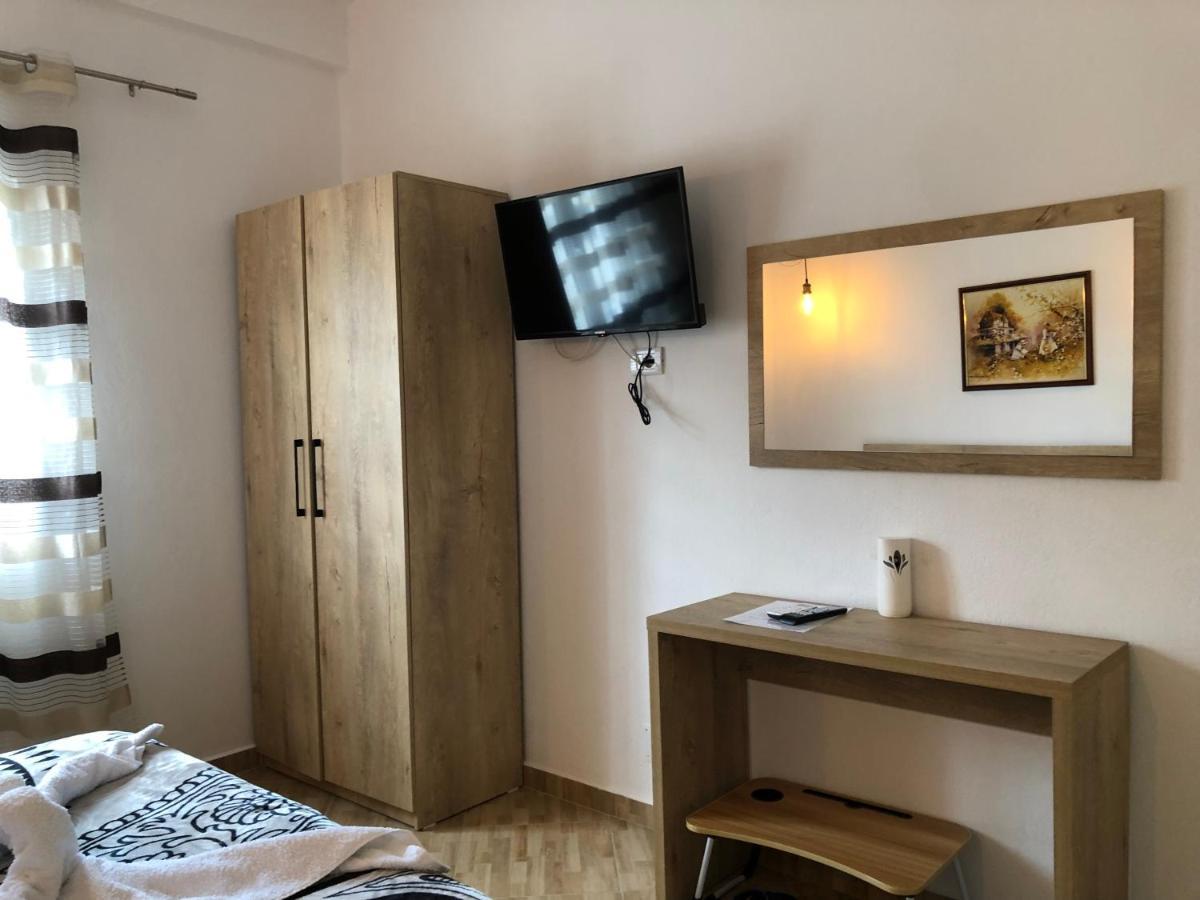 Hotel Apostoli Përmet Kültér fotó