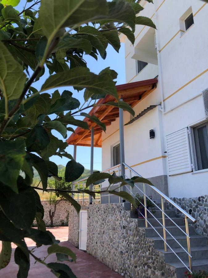 Hotel Apostoli Përmet Kültér fotó